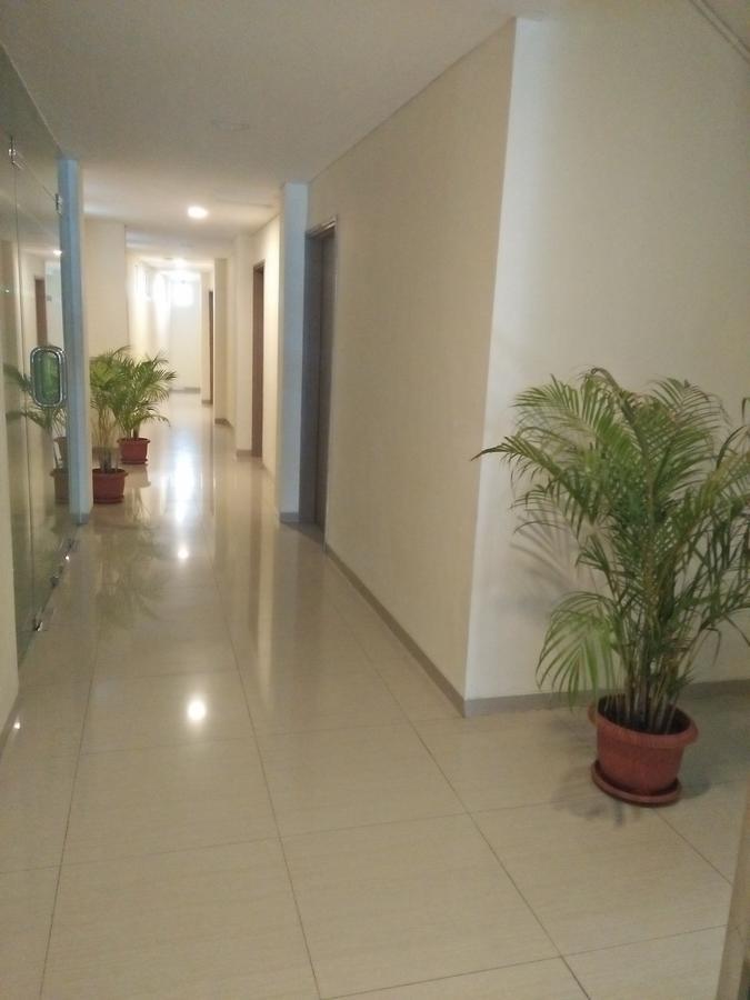 Kitara Hotel Jakarta Exterior foto