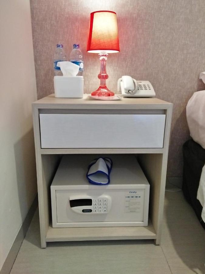 Kitara Hotel Jakarta Zimmer foto